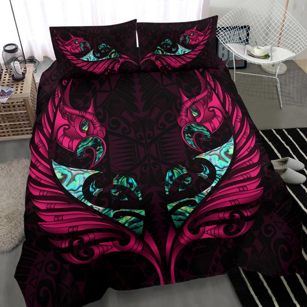 new-zealand-bedding-set-manaia-paua-fern-wing-pink