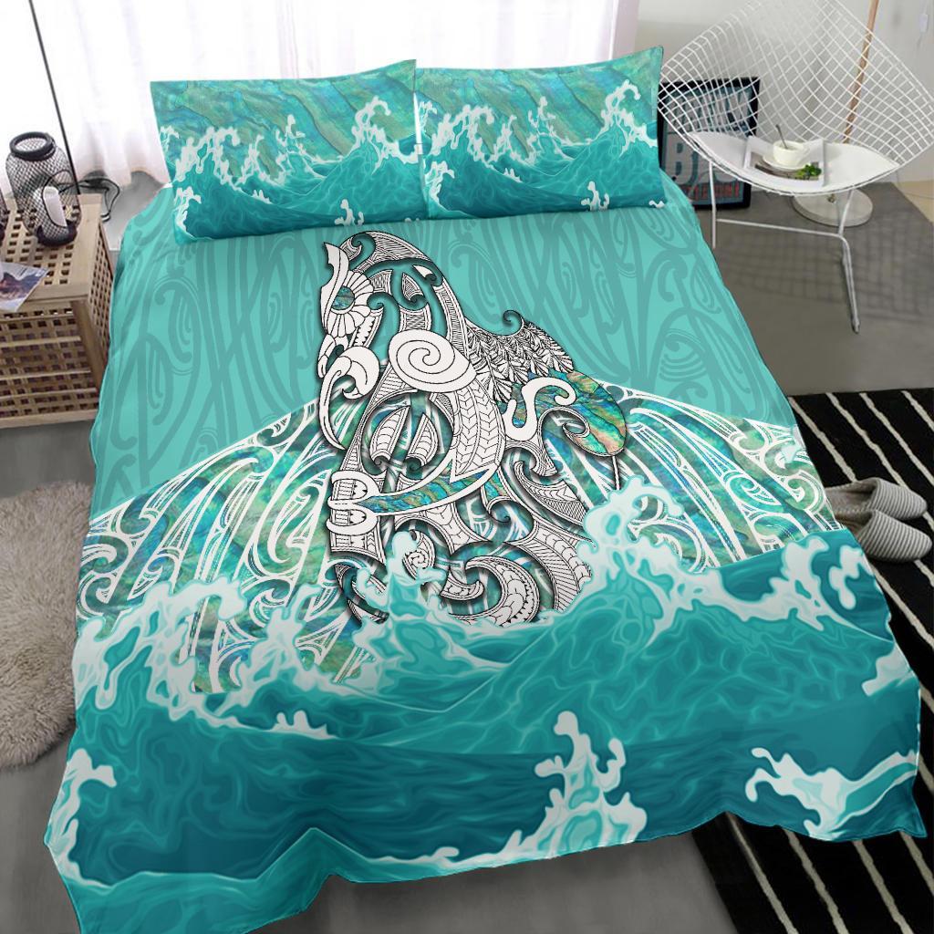 maori-manaia-the-blue-sea-bedding-set-turquoise