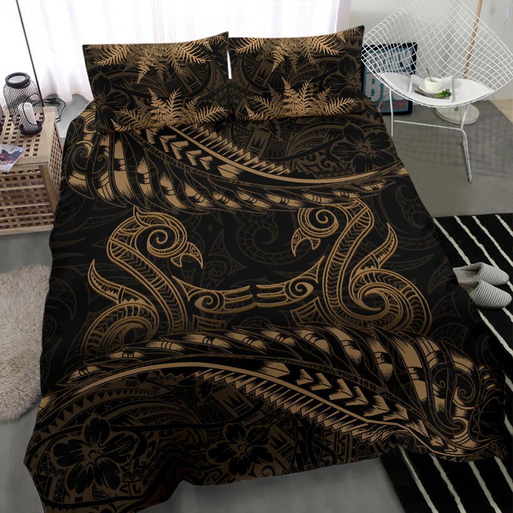 new-zealand-bedding-set-gold-manaia-maori-silver-fern-duvet-cover