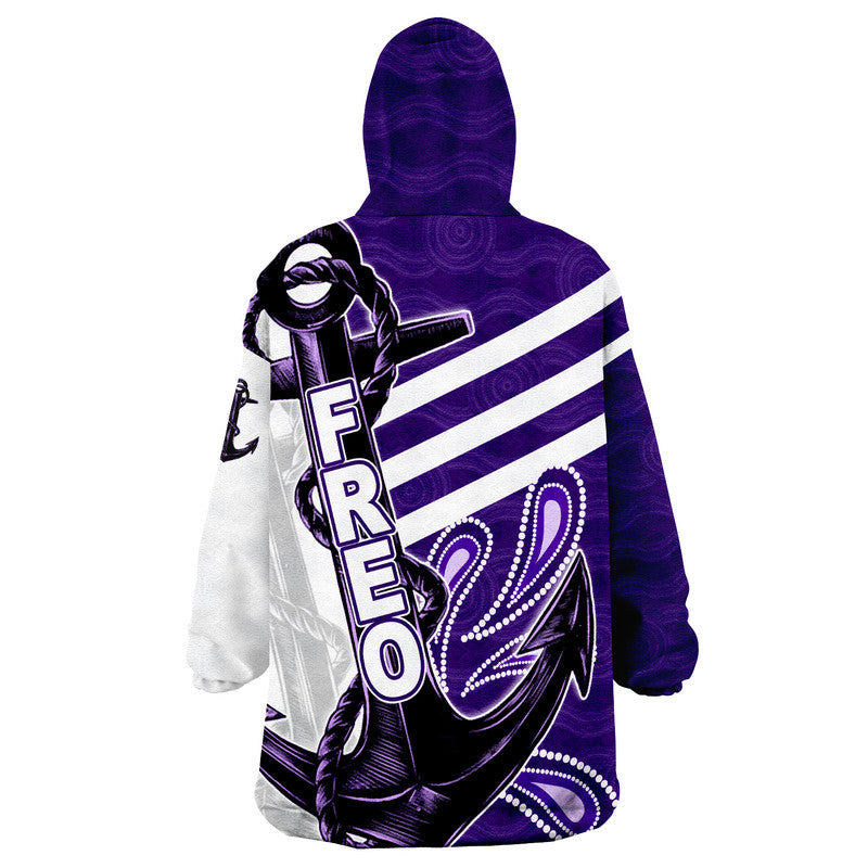australian-football-league-freo-wearable-blanket-hoodie