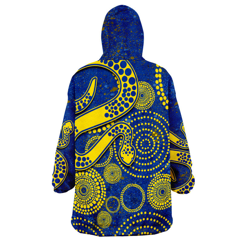 eels-rugby-wearable-blanket-hoodie-aboriginal-circle