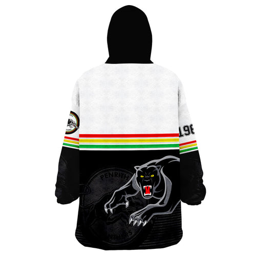 penrith-panthers-retro-1966-wearable-blanket-hoodie-white