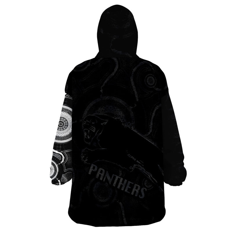 panthers-rugby-wearable-blanket-hoodie-indigenous