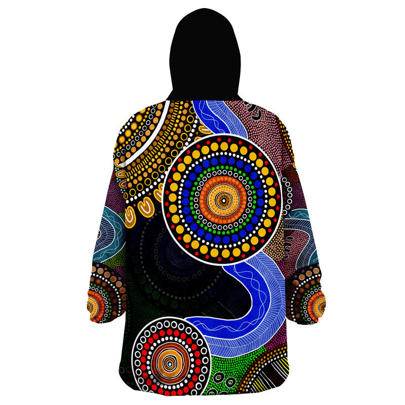 naidoc-week-2023-wearable-blanket-hoodie-top-aboriginal