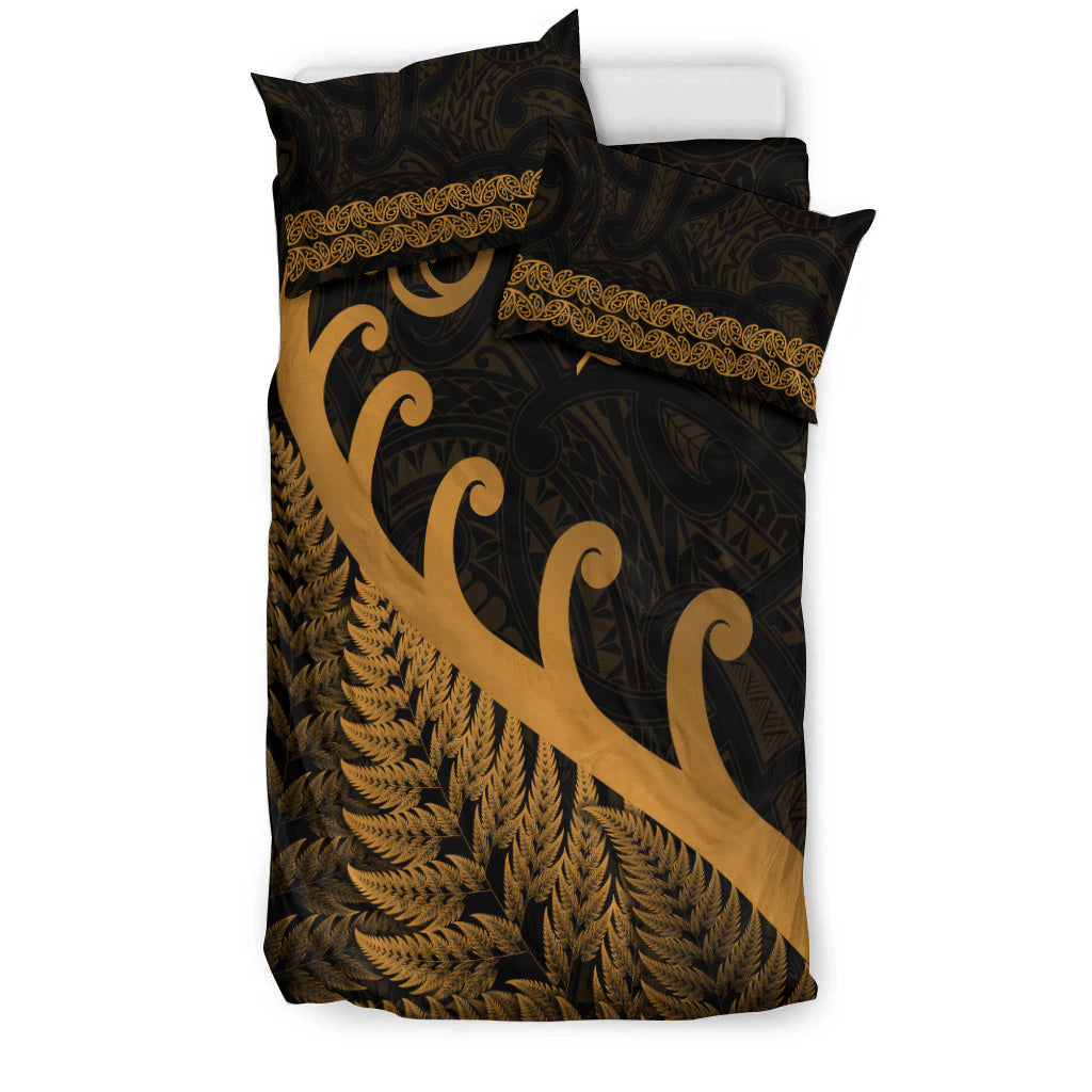 new-zealand-rugby-maori-bedding-set-silver-fern-koru-vibes-gold