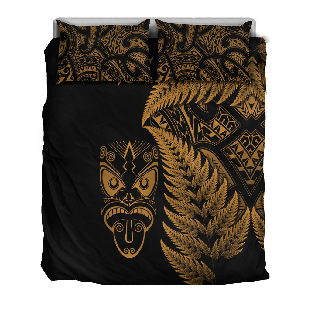 new-zealand-haka-rugby-maori-bedding-set-silver-fern-vibes-gold