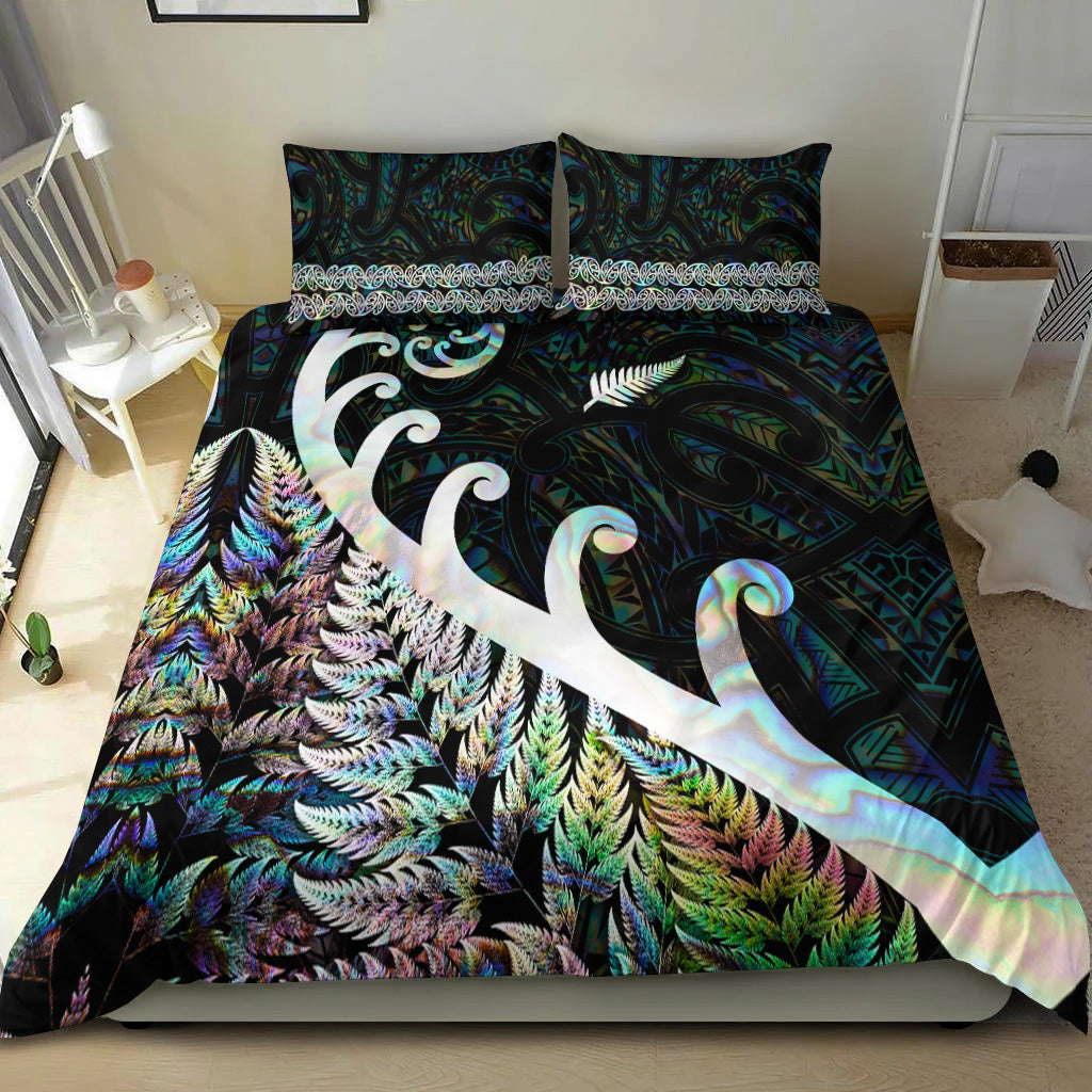 new-zealand-rugby-maori-bedding-set-silver-fern-koru-vibes-paua-shell