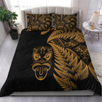 new-zealand-haka-rugby-maori-bedding-set-silver-fern-vibes-gold