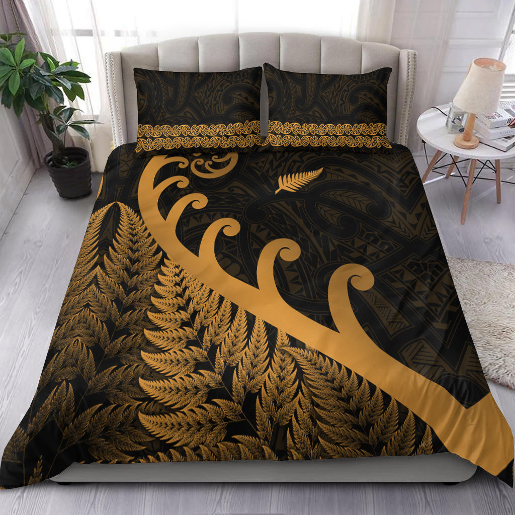 new-zealand-rugby-maori-bedding-set-silver-fern-koru-vibes-gold
