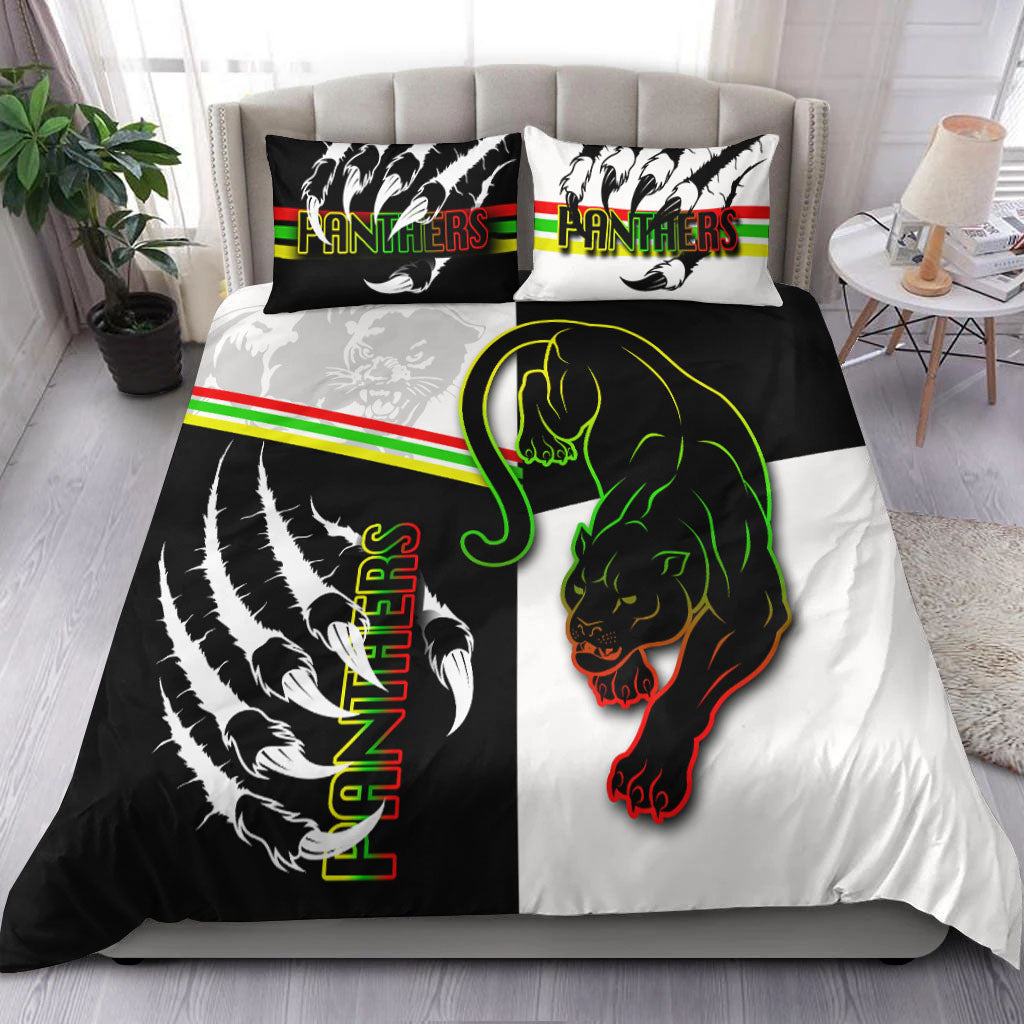 panthers-bedding-set-claws-half-black-white-style