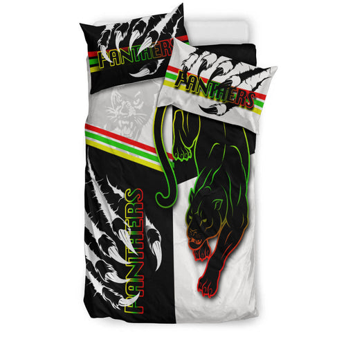 panthers-bedding-set-claws-half-black-white-style