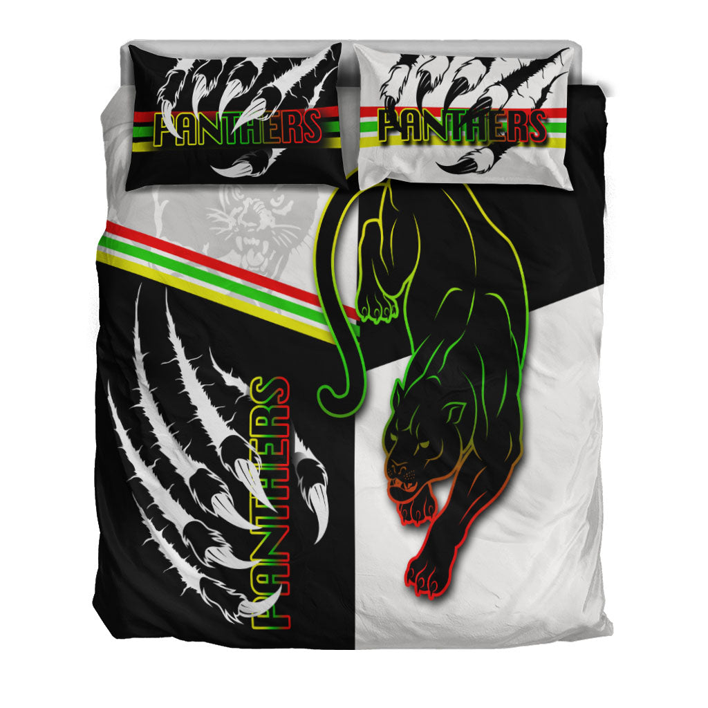 panthers-bedding-set-claws-half-black-white-style