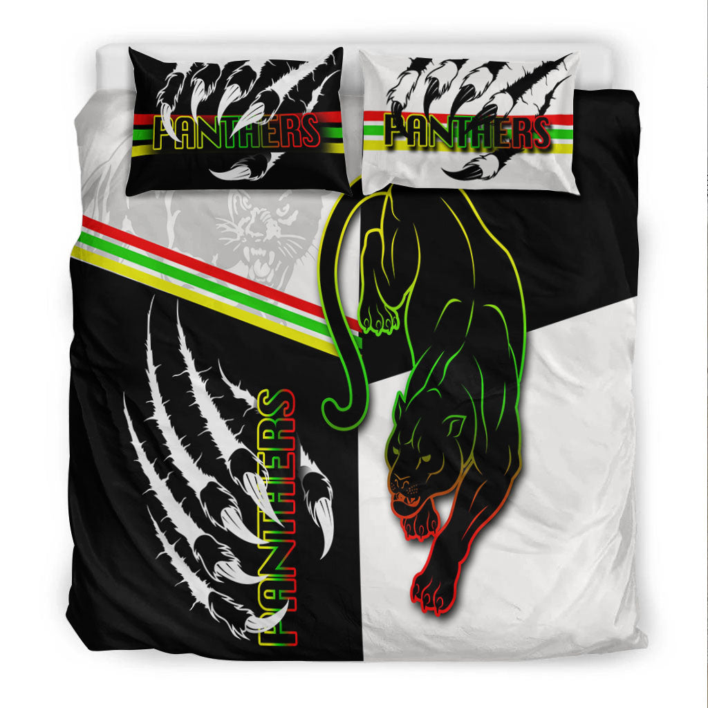 panthers-bedding-set-claws-half-black-white-style