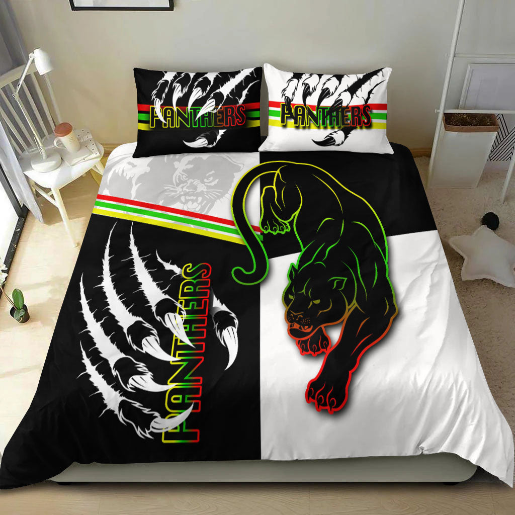 panthers-bedding-set-claws-half-black-white-style