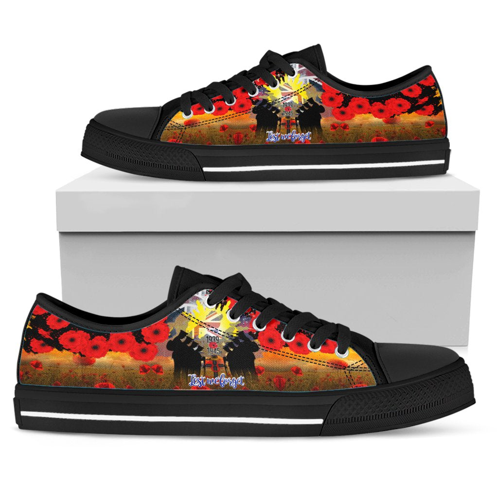 low-top-shoes-anzac-day-2021-world-war-ii-commemoration-1939-1945