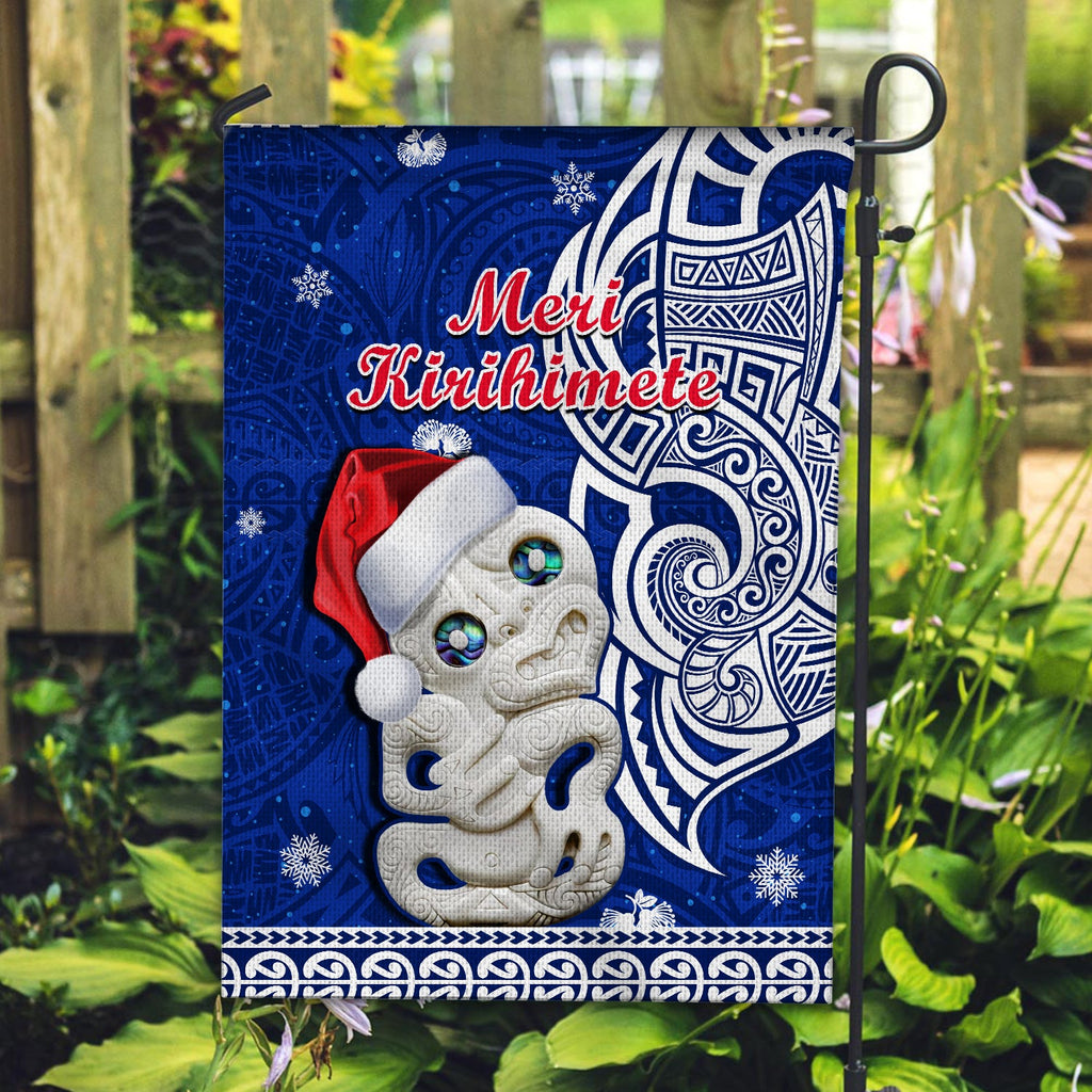 new-zealand-christmas-flag-hei-tiki-blue-pohutukawa-meri-kirihimete