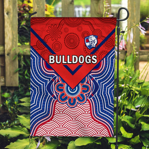 bulldogs-football-flag-western-doggies-aboriginal-art-ver01