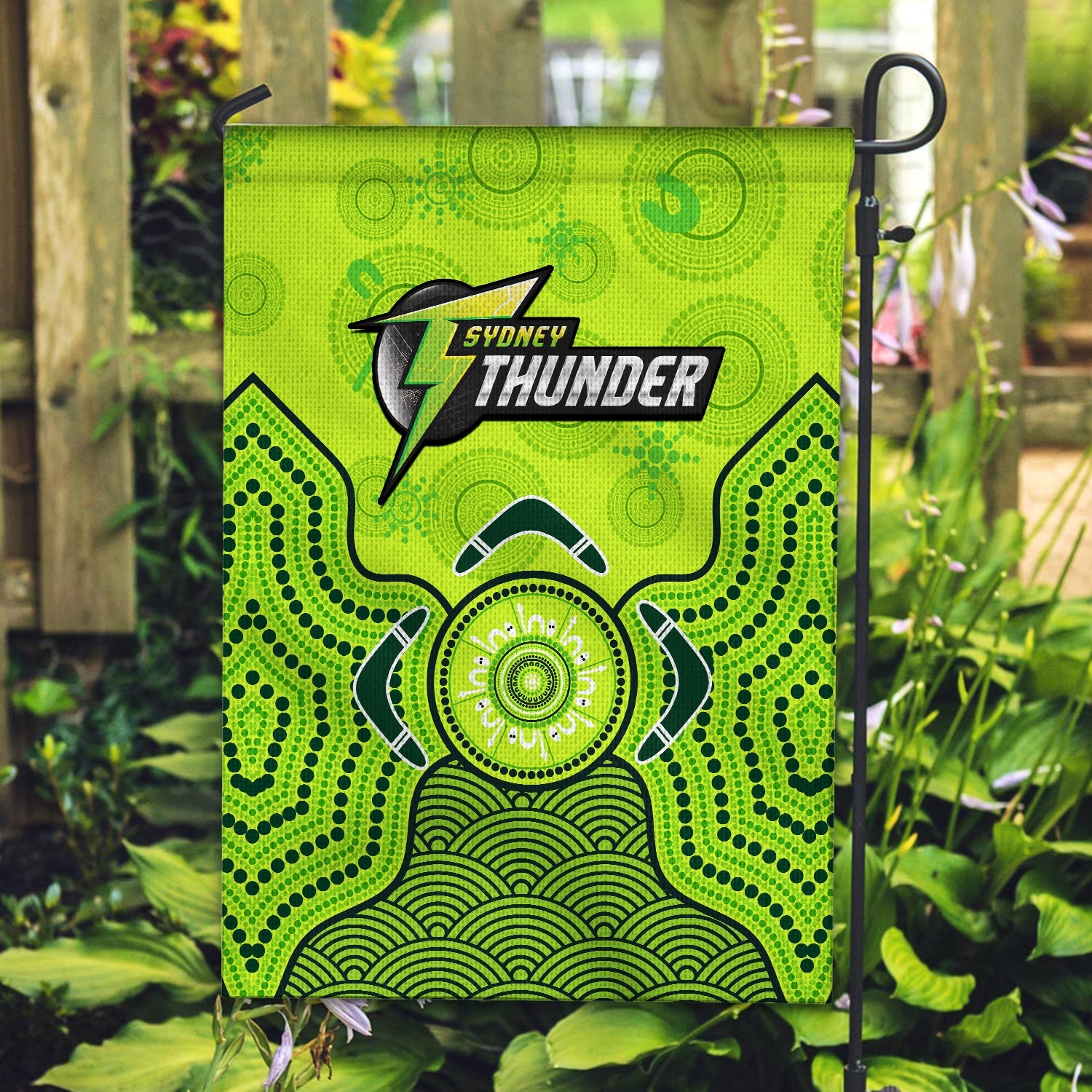 sydney-thunder-flag-gradient-aboriginal-dot-painting