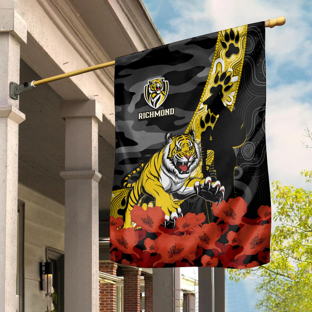 richmond-football-anzac-2023-flag-tigers-aboriginal-mix-poppy-camouflage