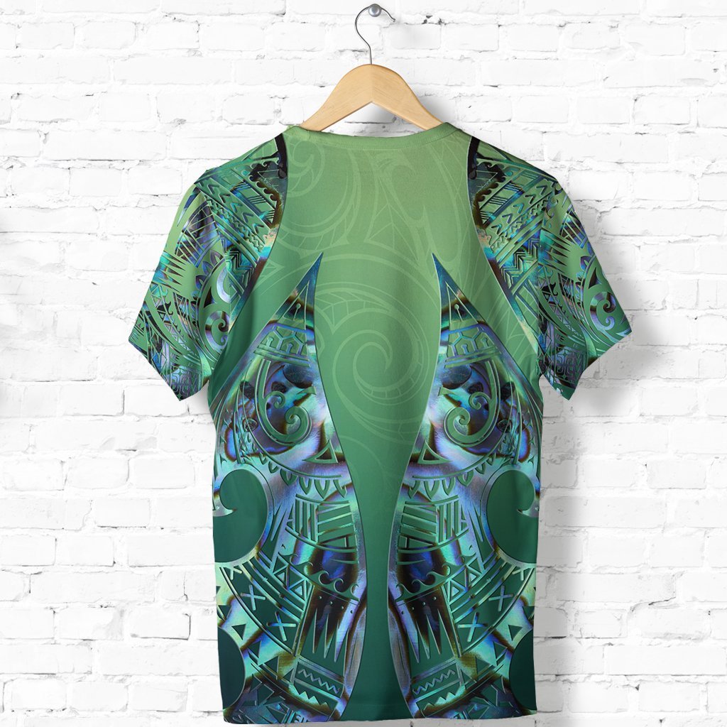 new-zealand-maori-t-shirt-hei-matau-paua-shell-shirt