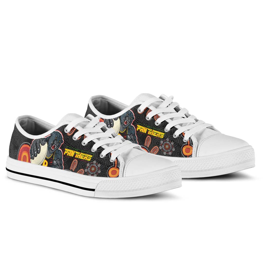 panthers-rugby-low-top-shoes-panthers-aboriginal-with-rugby-ball-indigenous-style-of-dot-painting-traditional