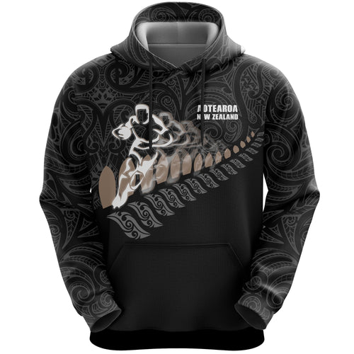 new-zealand-hoodie-rugby-player-running
