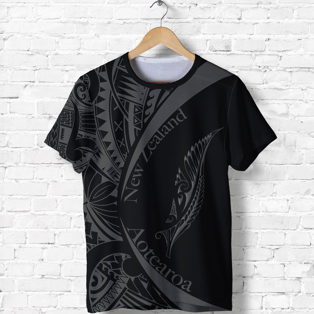 new-zealand-maori-shirt-silver-fern-tattoo-t-shirt