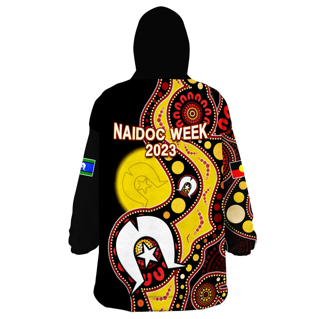 australia-naidoc-week-2023-wearable-blanket-hoodie-indigenous-for-our-elders