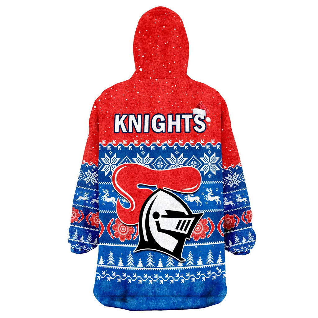 knights-rugby-wearable-blanket-hoodie-indigenous-newcastle-merry-christmas