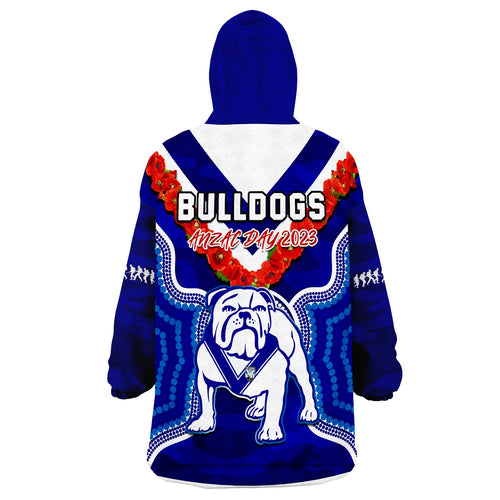 bulldogs-rugby-anzac-2023-wearable-blanket-hoodie-dots-poppy-mix-camouflage-lest-we-forget