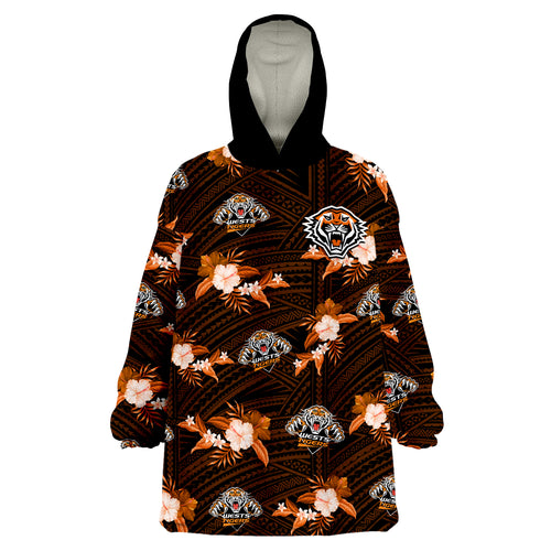 (Custom Text And Number) Wests Tigers Rugby Wearable Blanket Hoodie Polynesian Tribal Mix Tropical Hawaiian Style LT14