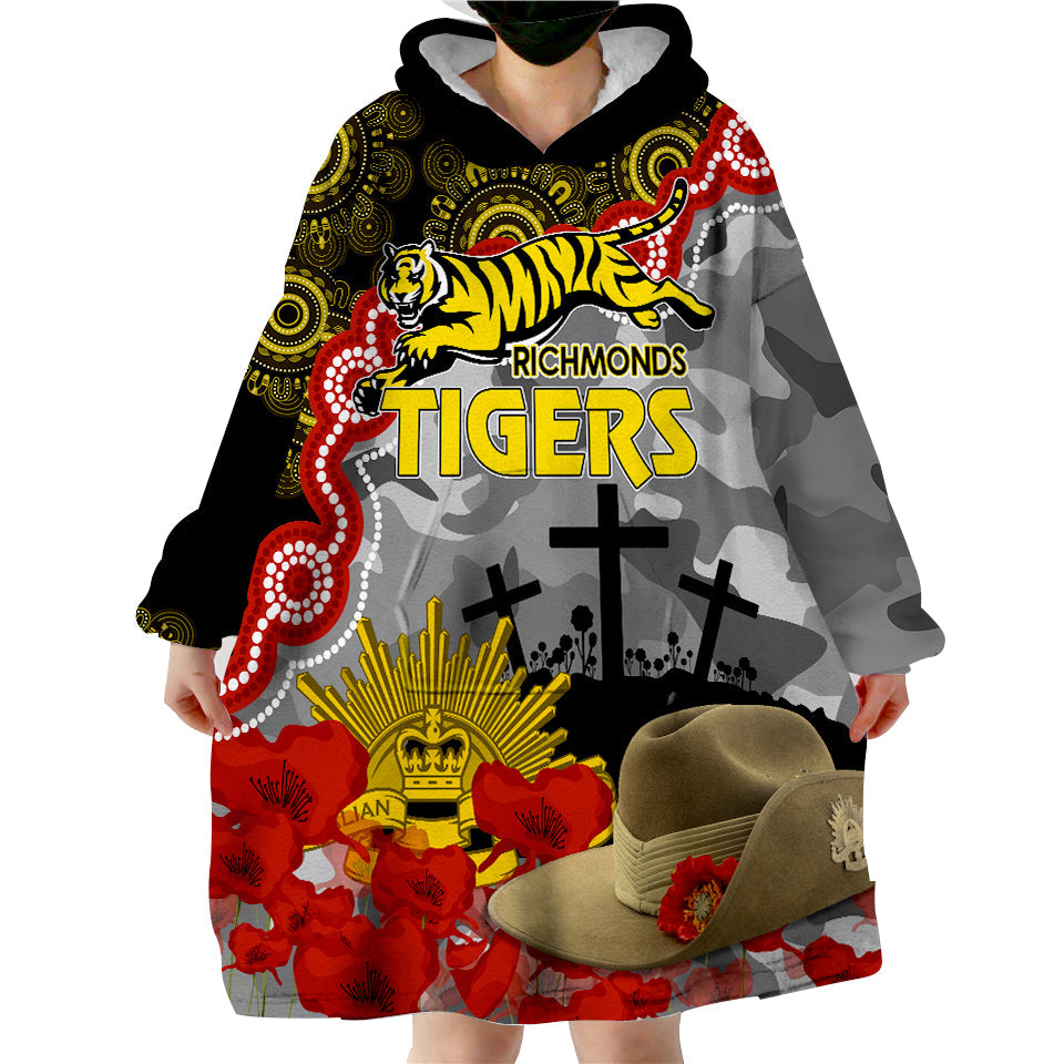 tigers-football-anzac-2023-wearable-hoodie-blanket-aboriginal-mix-slouch-hat