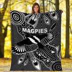 collingwood-magpies-premium-blanket-aboriginal-art