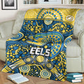 parramatta-eels-rugby-premium-blanket-boomerang-indigenous-dots