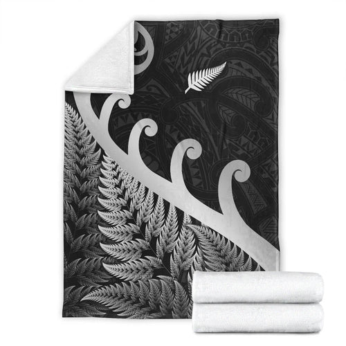 new-zealand-rugby-maori-premium-blanket-silver-fern-koru-vibes-black