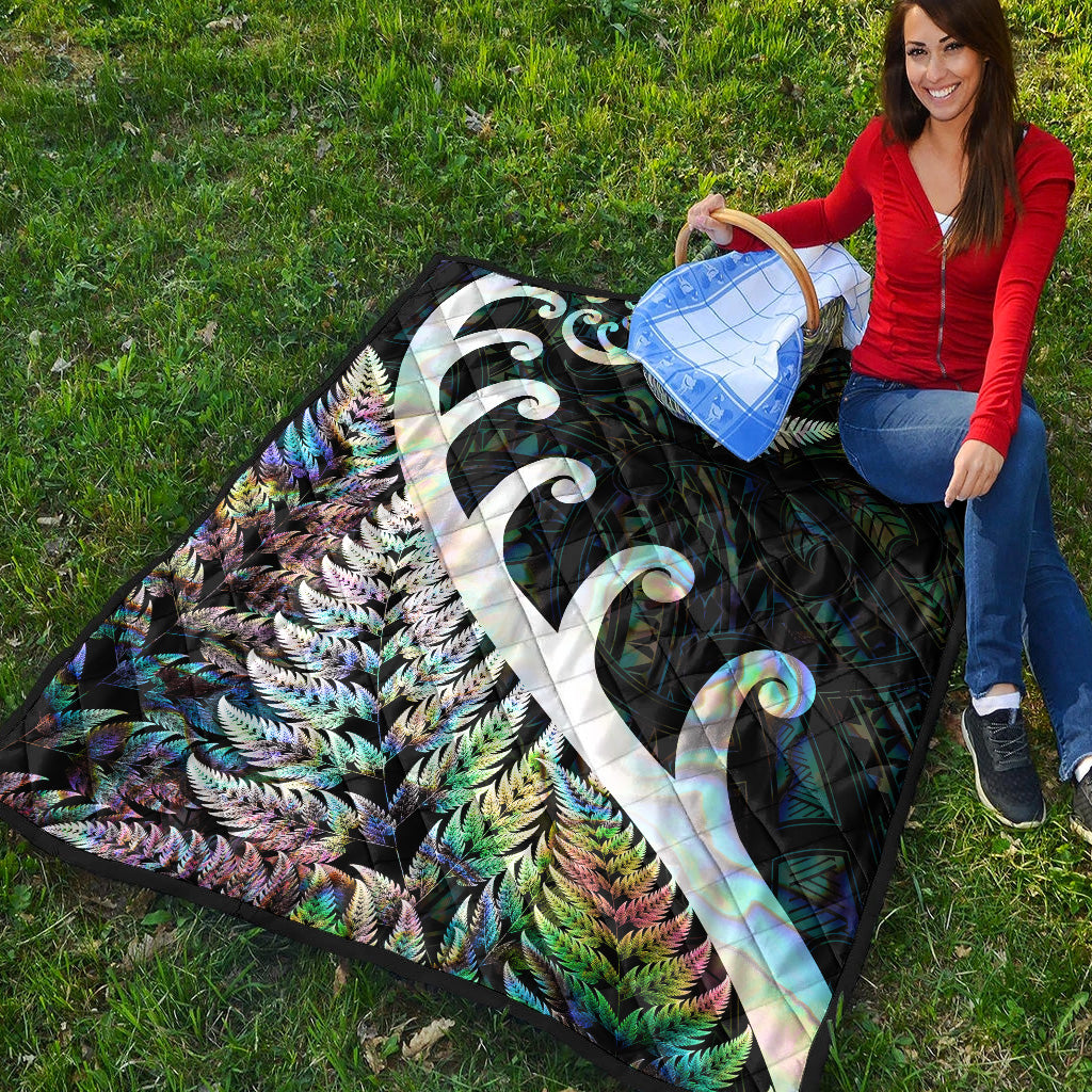 new-zealand-rugby-maori-premium-quilt-silver-fern-koru-vibes-paua-shell