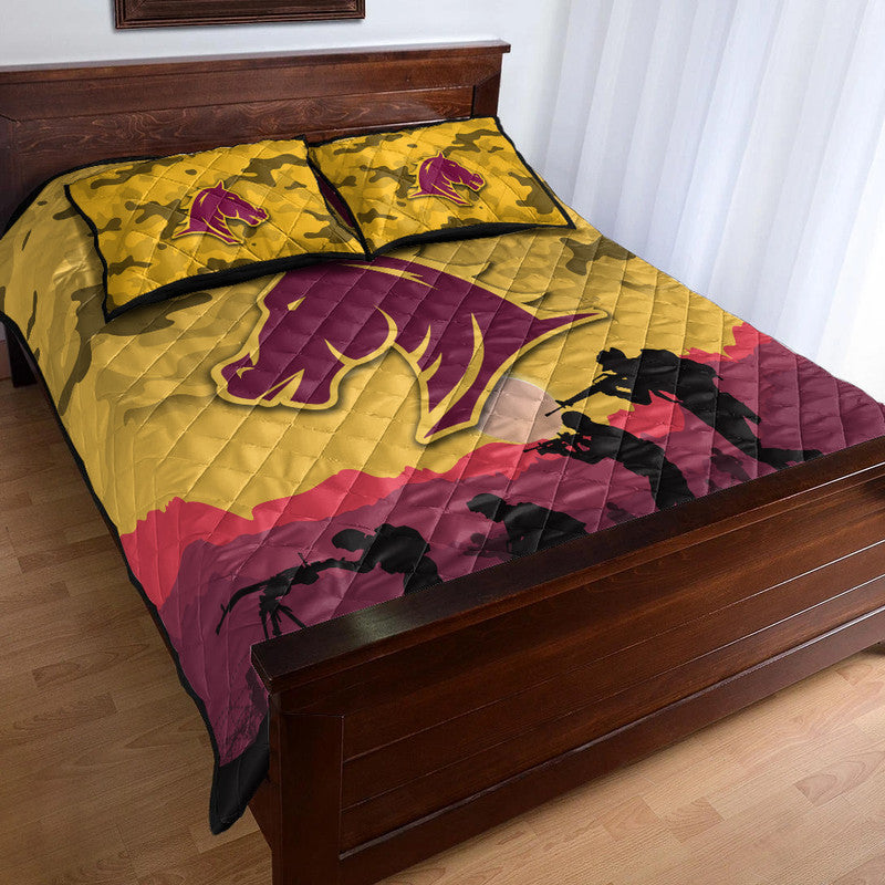 custom-personalised-brisbane-broncos-anzac-2022-quilt-bed-set-simple-style-gold