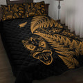new-zealand-haka-rugby-maori-quilt-bed-set-silver-fern-vibes-gold