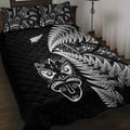 new-zealand-haka-rugby-maori-quilt-bed-set-silver-fern-vibes-black