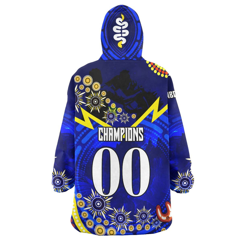 cowboys-rugby-snug-hoodie-custom-cowboys-bulls-with-aboriginal-dot-painting-player-and-number-oodie-blanket