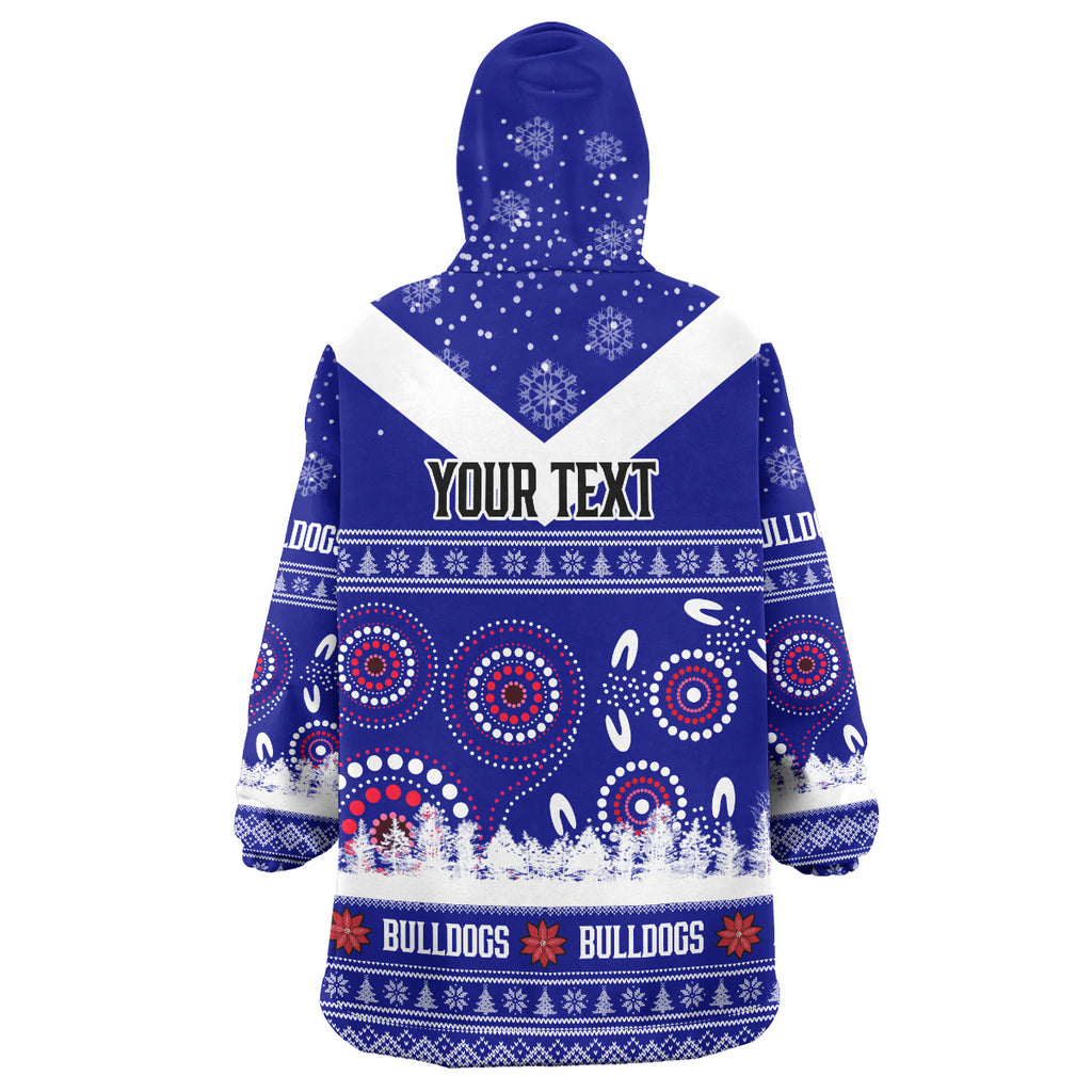 bulldogs-rugby-christmas-snug-hoodie-custom-bulldogs-ugly-christmas-and-aboriginal-patterns-wearable-blanket-hoodie