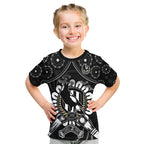 magpies-football-t-shirt-boomerang-indigenous-dots