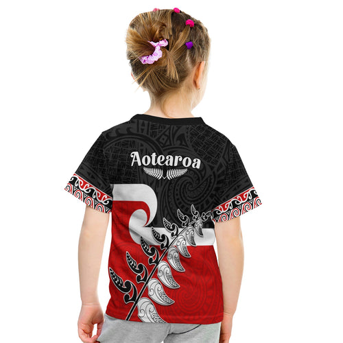 waitangi-t-shirt-kid-aotearoa-maori-pattern-mix-fern-and-manaia-koru