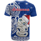 new-zealand-christmas-t-shirt-hei-tiki-blue-pohutukawa-meri-kirihimete