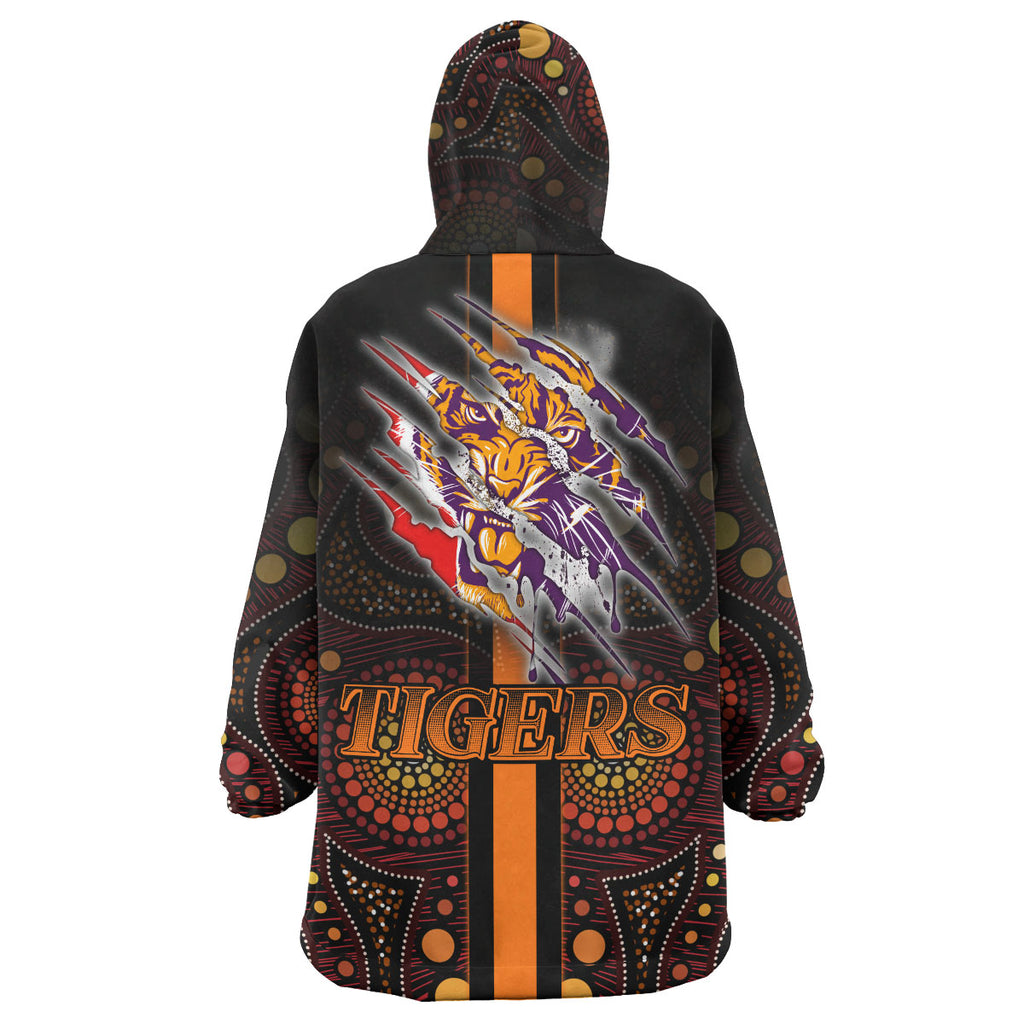 tigers-rugby-snug-hoodie-custom-tigers-claw-aboriginal-indigenous-sport-style-oodie-blanket