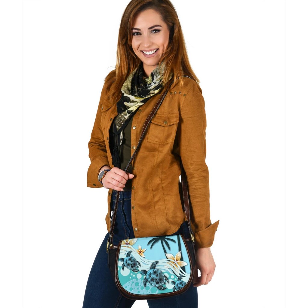 new-zealand-saddle-bag-blue-turtle-hibiscus