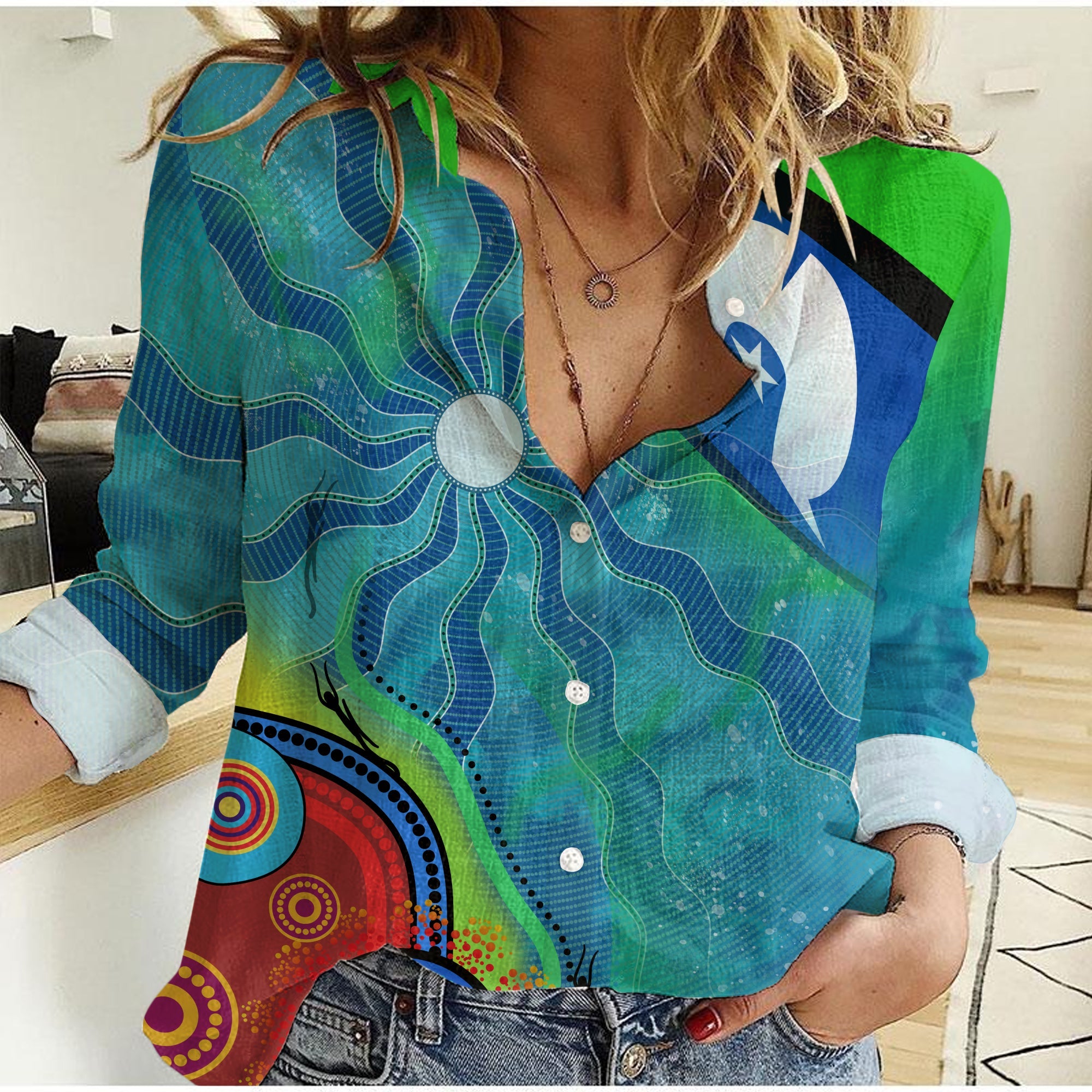 custom-text-and-number-torres-strait-islanders-flag-with-aboriginal-patterns-women-casual-shirt