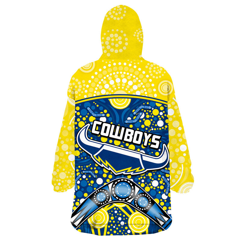 cowboys-rugby-wearable-blanket-hoodie-boomerang-indigenous-dots