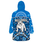 bulldogs-rugby-wearable-blanket-hoodie-boomerang-indigenous-dots