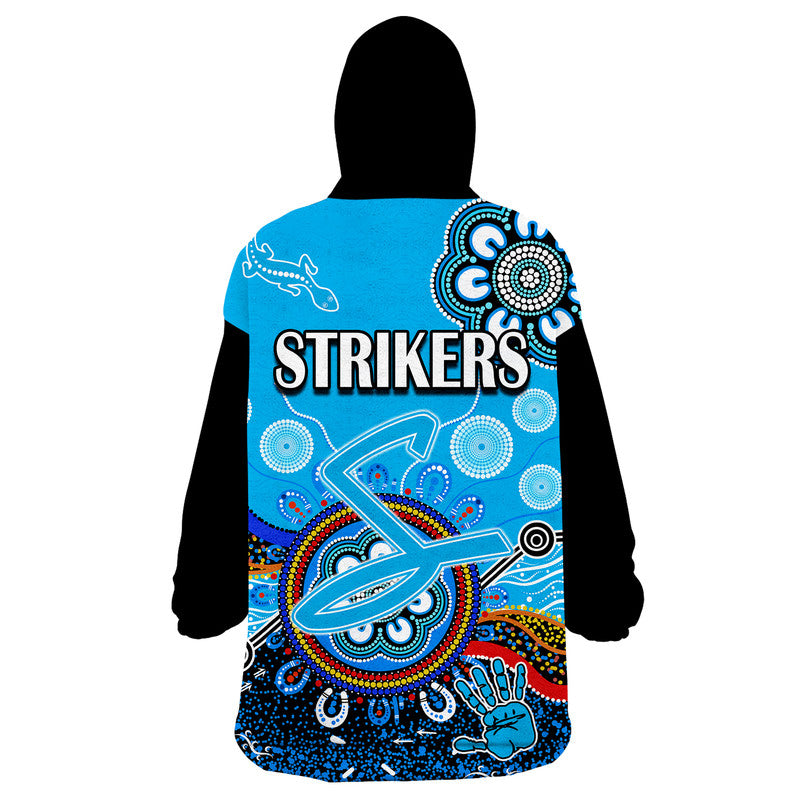 adelaide-strikers-wearable-blanket-hoodie-cricket-indigenous-aboriginal-lizard-version